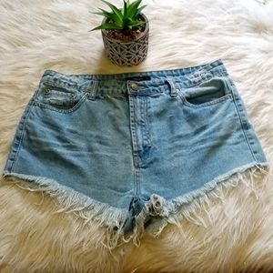 Forever 21 denim short!